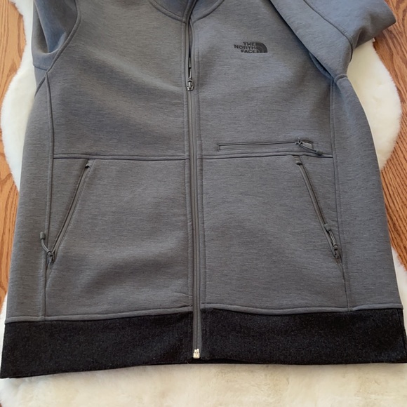 The North Face sweater size medium - Picture 5 of 7